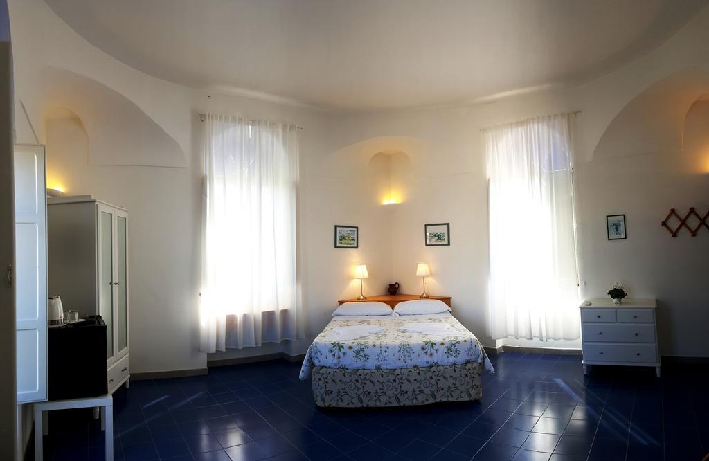 Farmstay La Morella Battipaglia Bagian luar foto
